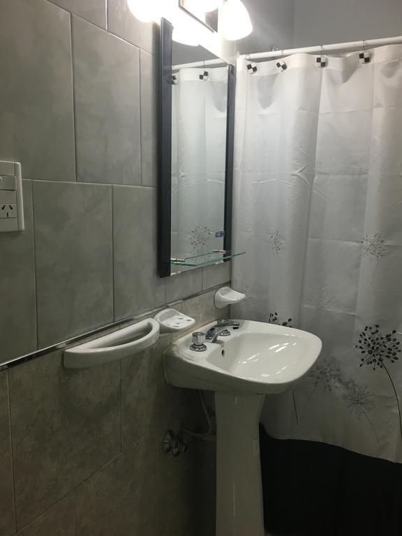 Apartamento Los Abuelos Calle Peron Colon  Exterior photo
