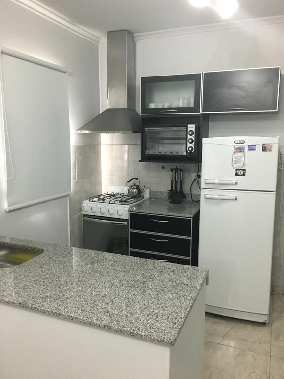 Apartamento Los Abuelos Calle Peron Colon  Exterior photo